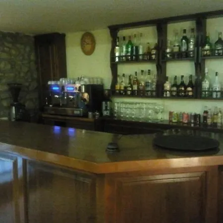 Penzion L'argolla Hotel-pizzeria Santa Coloma De Farners