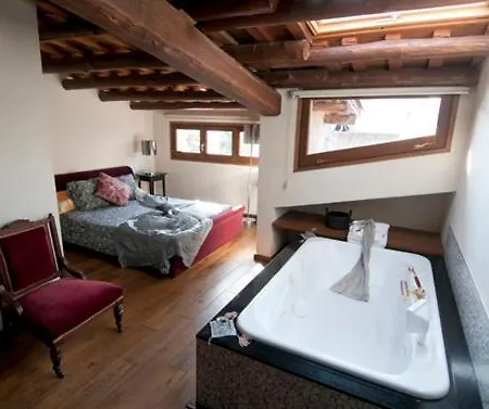 Penzion L'argolla Hotel-pizzeria Santa Coloma De Farners